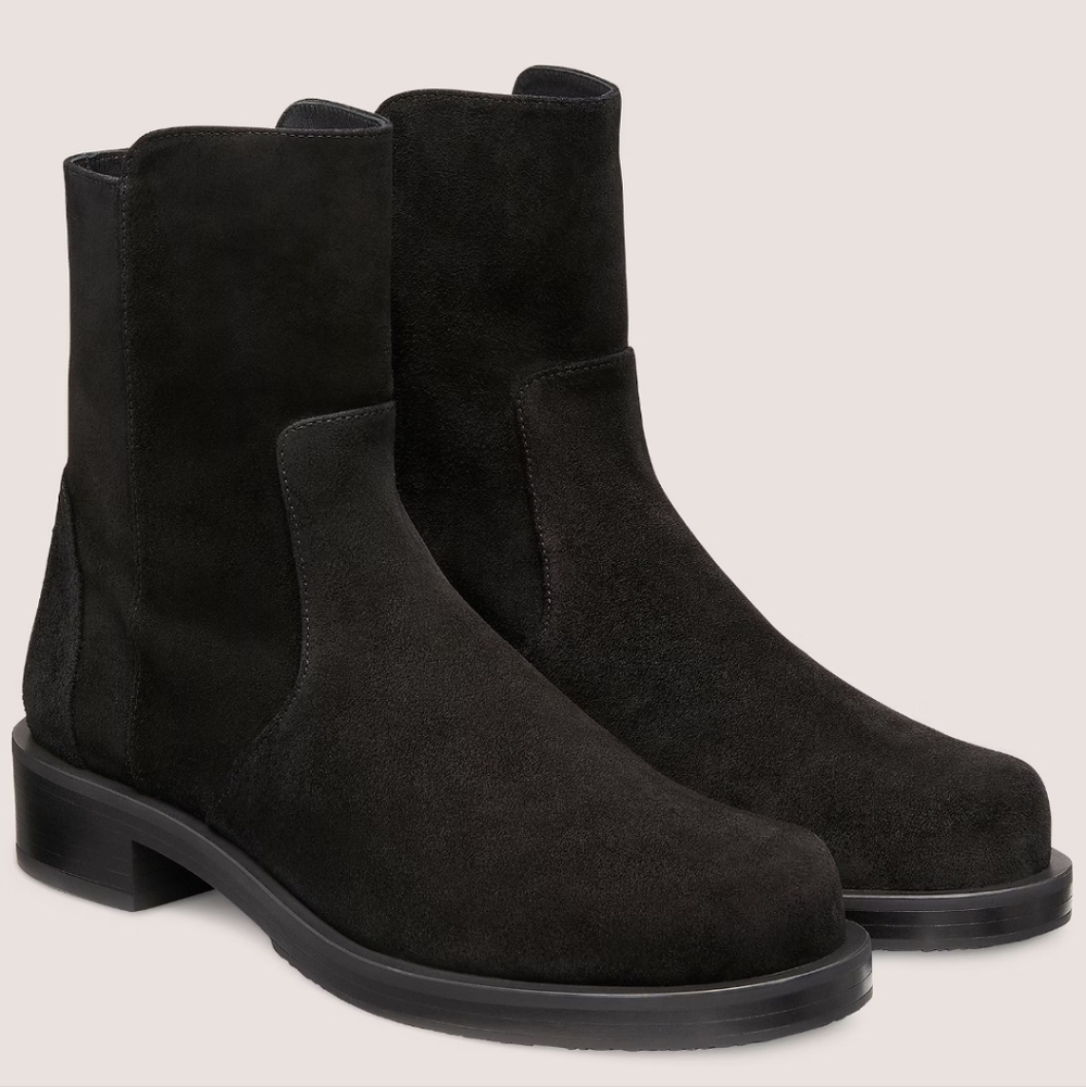 STUART WEITZMAN 5050 BOLD ZIP BOOTIE ( 5050 suede ankle boots )